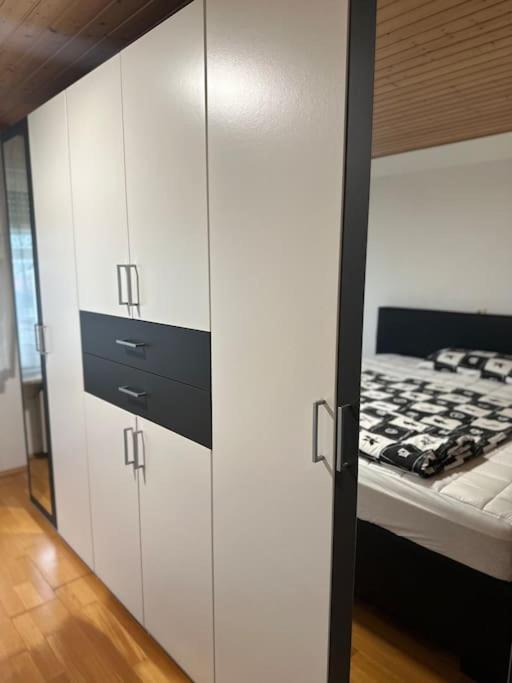 Gemuetliche 2 Zimmer Wohnung Bad Hersfeld Eksteriør bilde